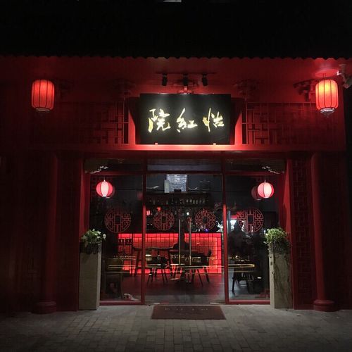 极品美女被男人操出白浆视频的相关介绍