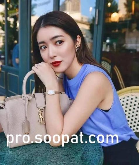 我和熟妇邻居的性事(1)的相关介绍