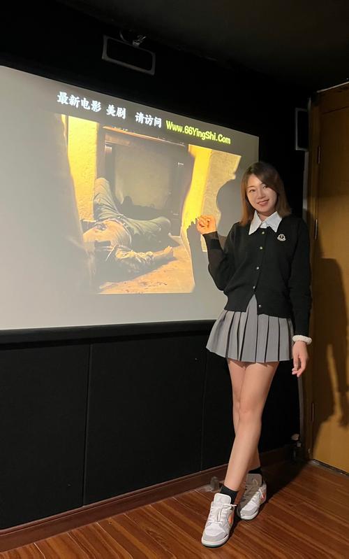 色狼影院的相关介绍