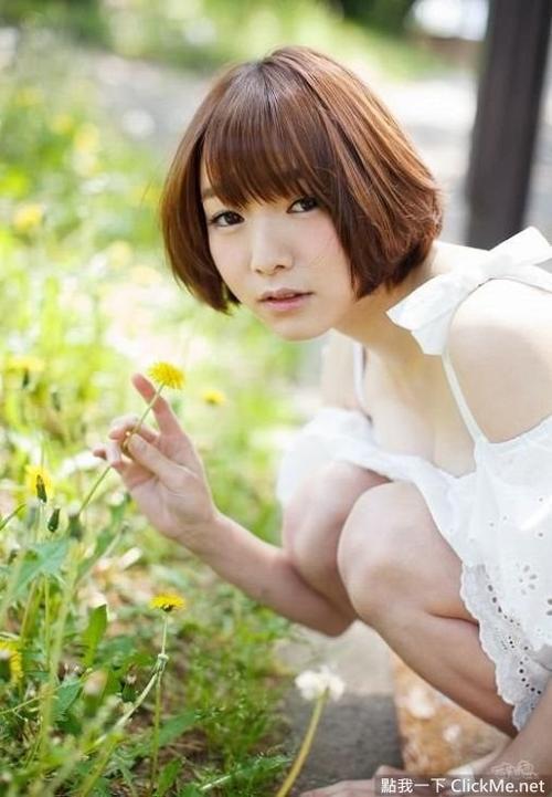操 美女老师的相关介绍