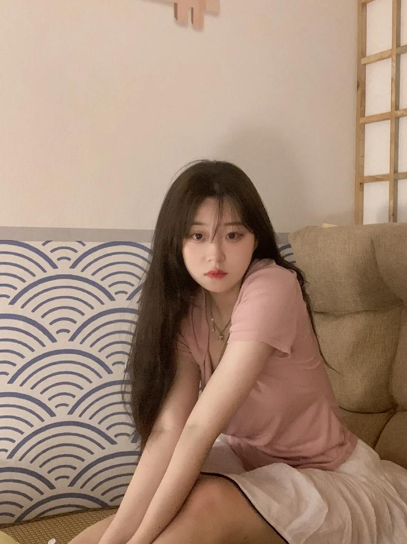 亚洲一区二区三区少妇的相关介绍