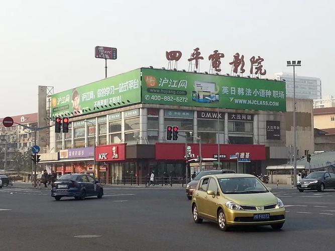 性少妇av的相关介绍