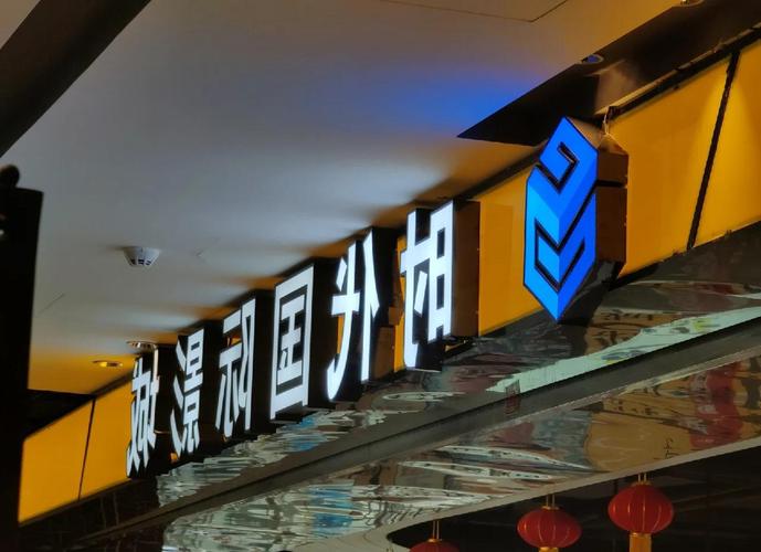 91宾馆3p漂亮人妻的相关介绍