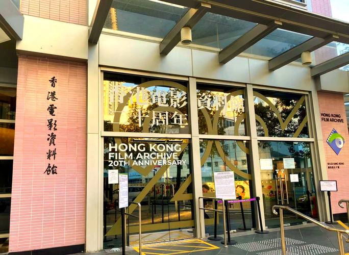 少妇av在线导航的相关介绍