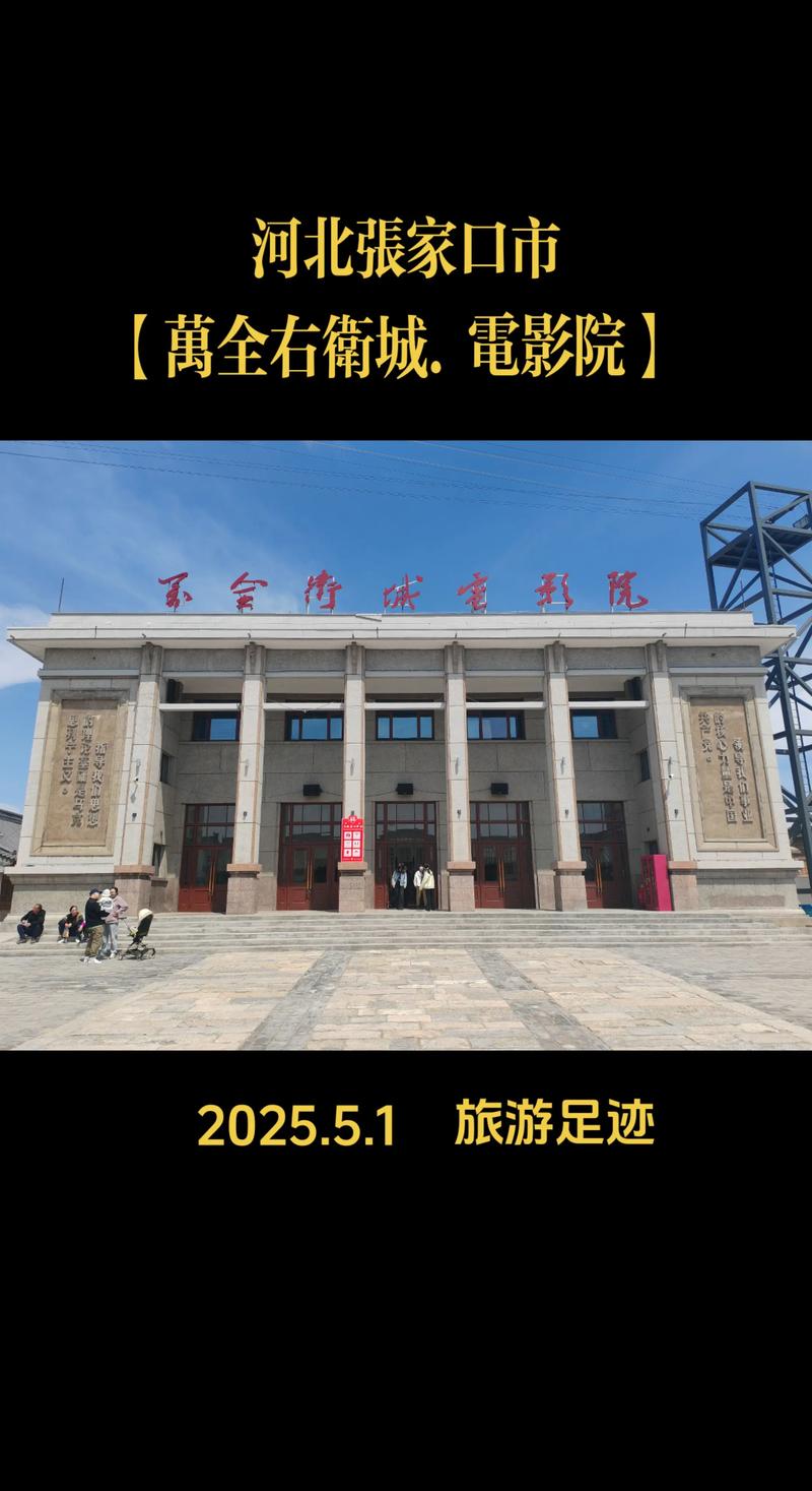 一边脱一边摸一边舔的相关介绍