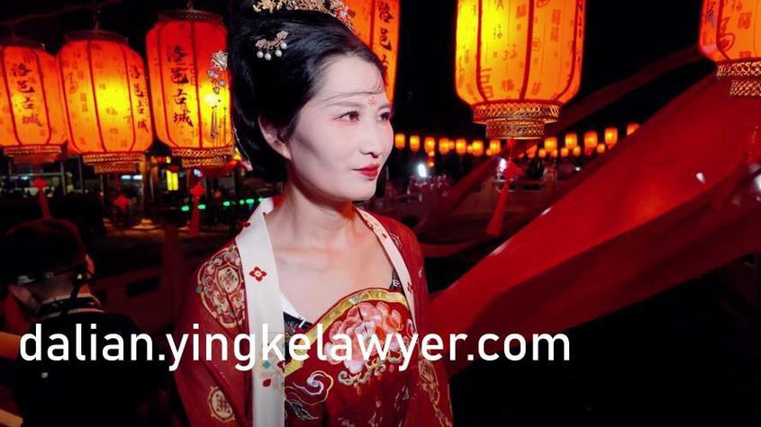 巨乳秘书的诱惑的相关介绍