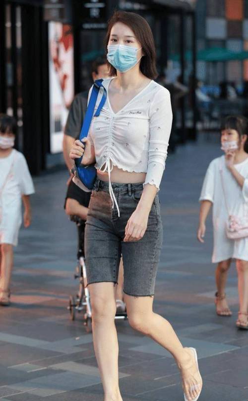 操美女流白浆的相关介绍