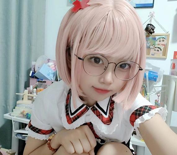 色www国产精品的相关介绍
