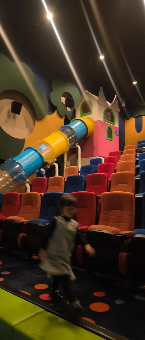 亚洲大奶少妇的相关介绍