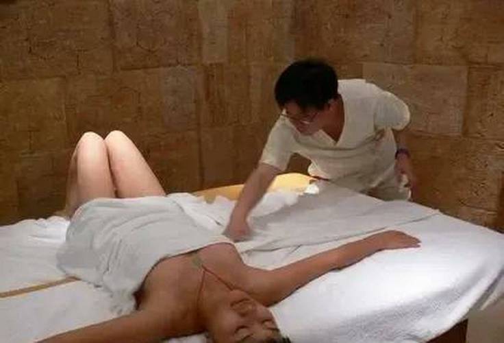 80岁老人毛片的相关介绍