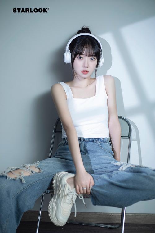 黄动漫女的相关介绍